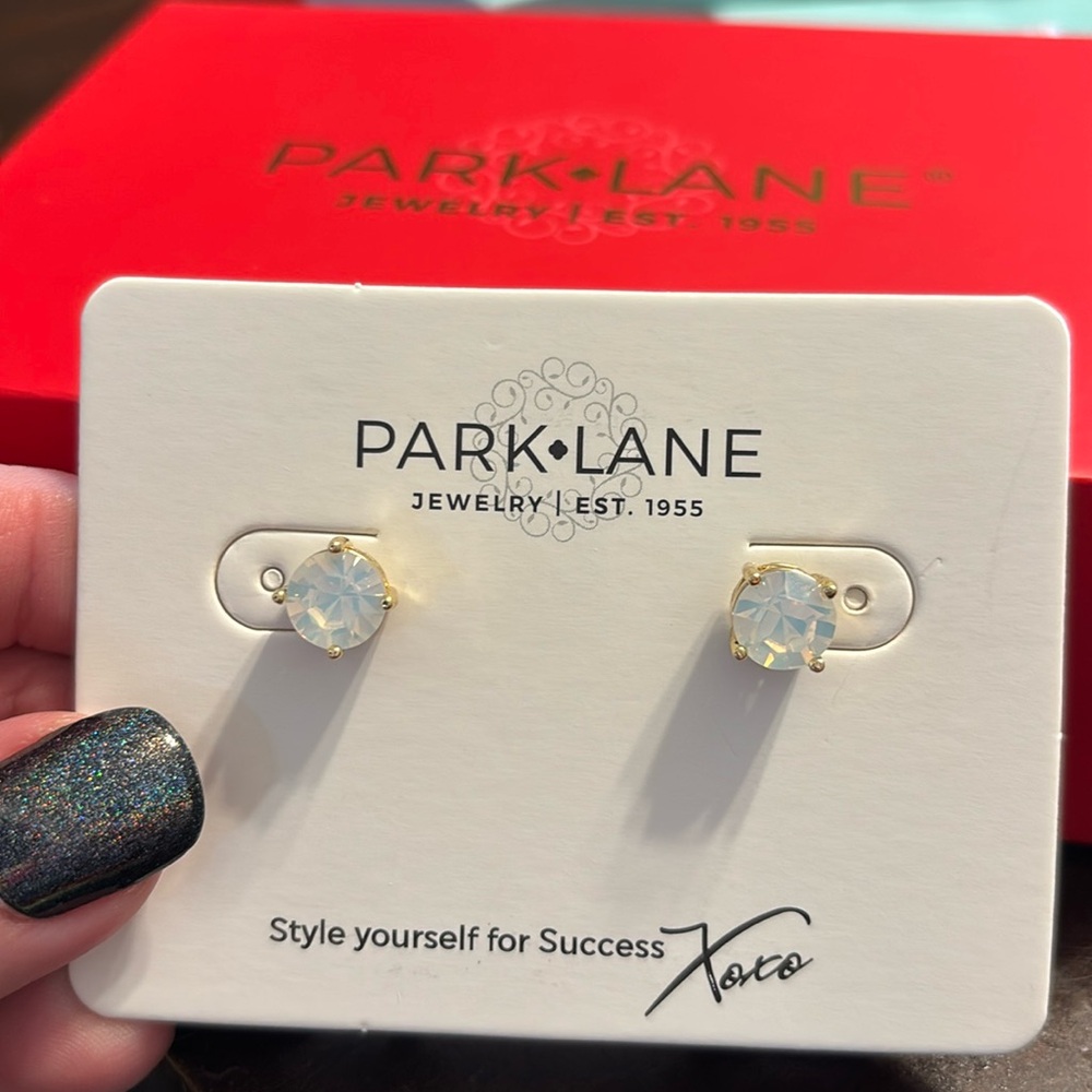 Park Lane Opal Impression earrings
